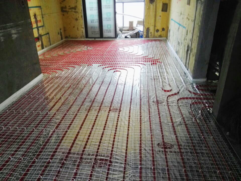 地暖不回填可以直接鋪地磚嗎？